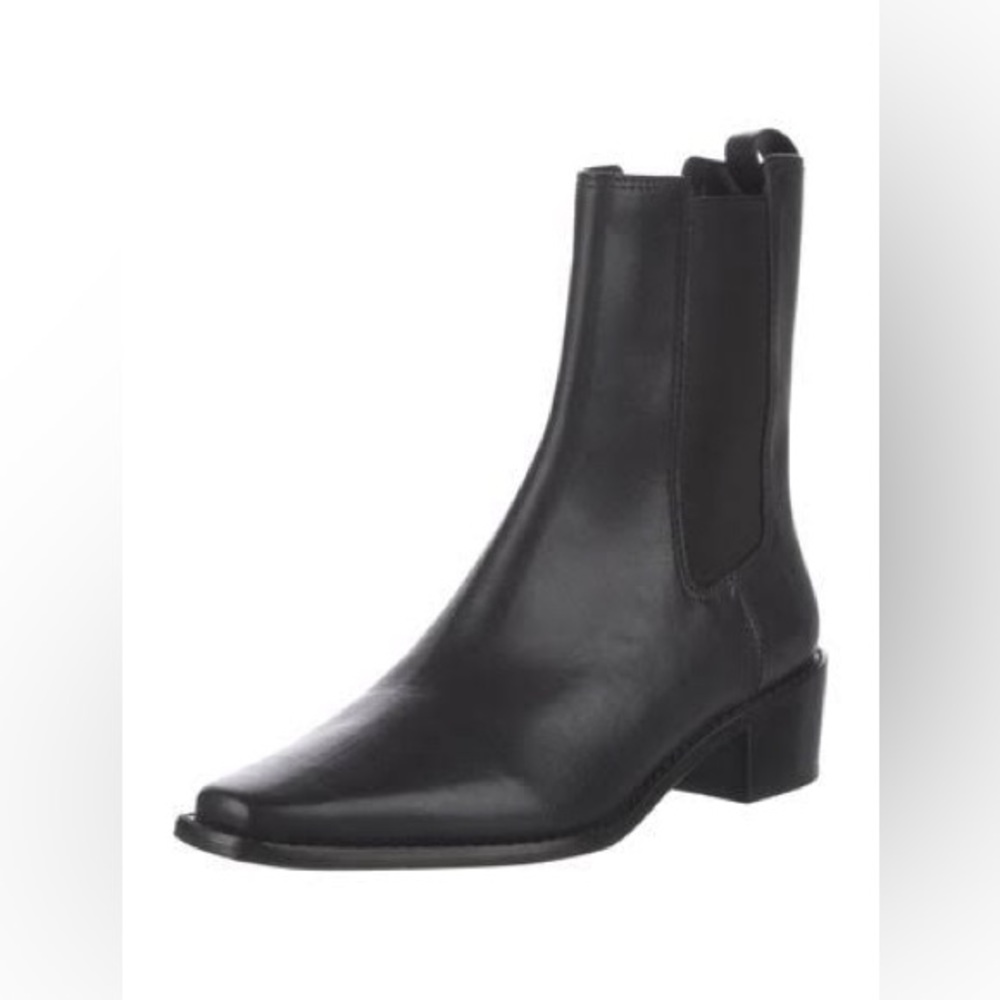 Tori Burch Chelsea Boots
